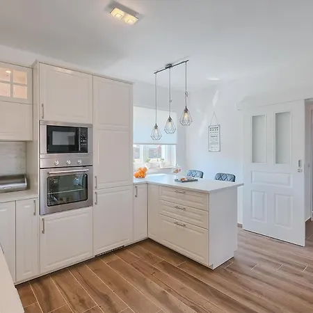 Mokka - Perfekt Ausgestattete In Hervorragender Lage Villa Pula