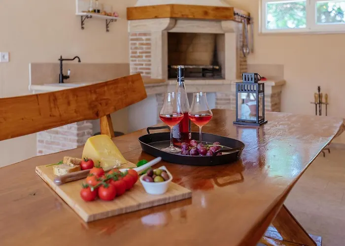 Mokka - Perfekt Ausgestattete In Hervorragender Lage Pula